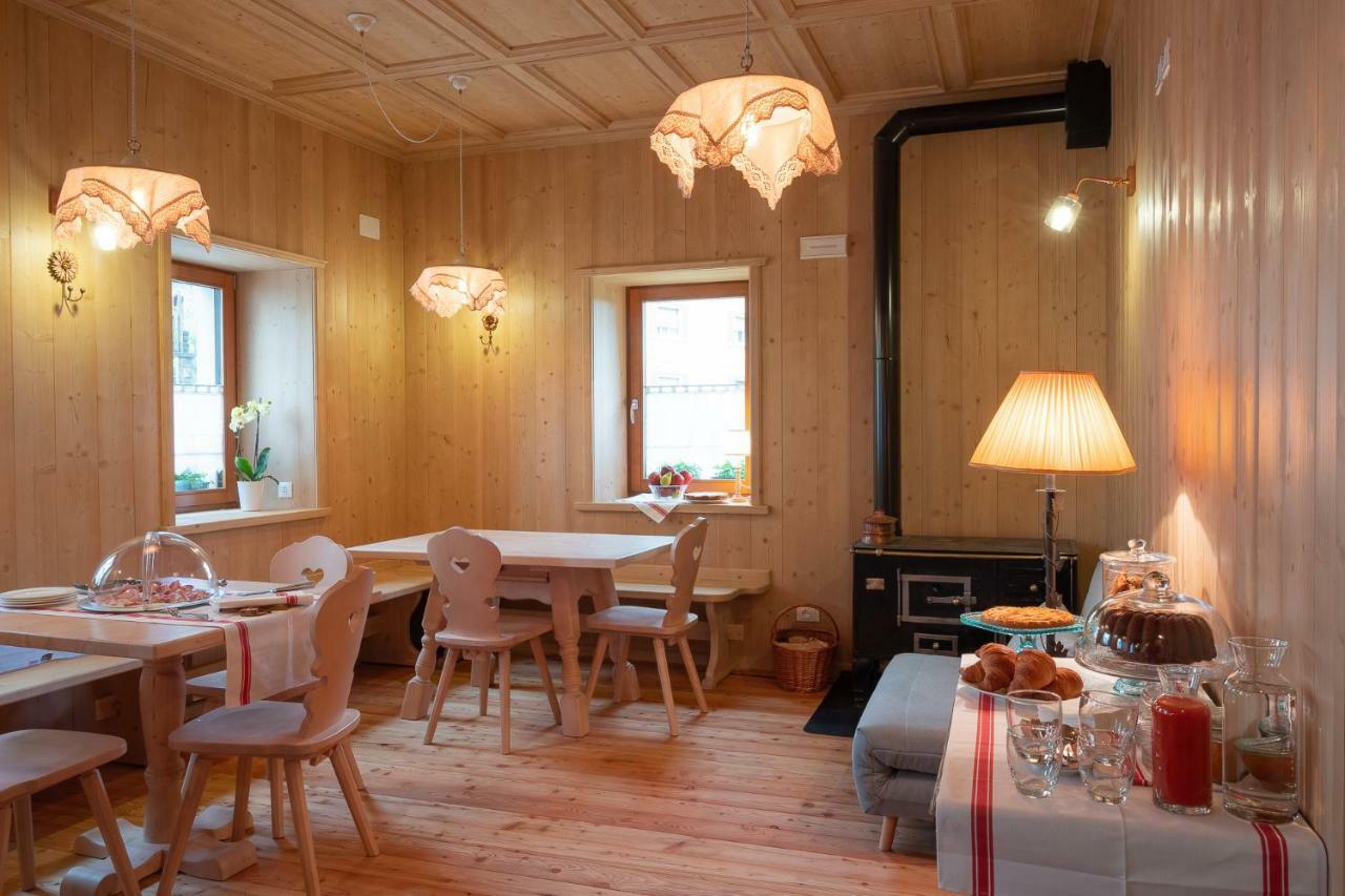 Alpedale Locanda オヴァーロ エクステリア 写真