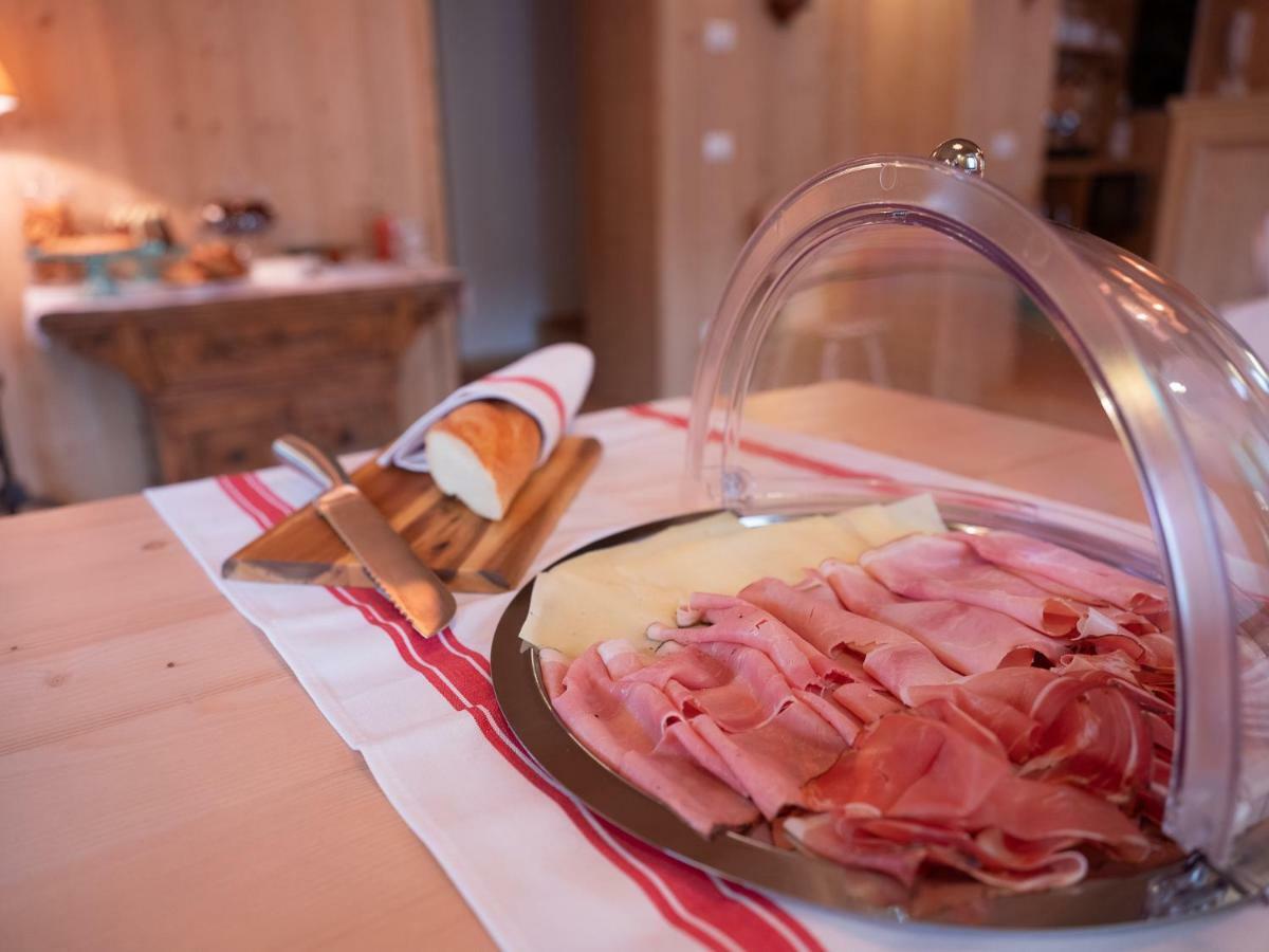 Alpedale Locanda オヴァーロ エクステリア 写真