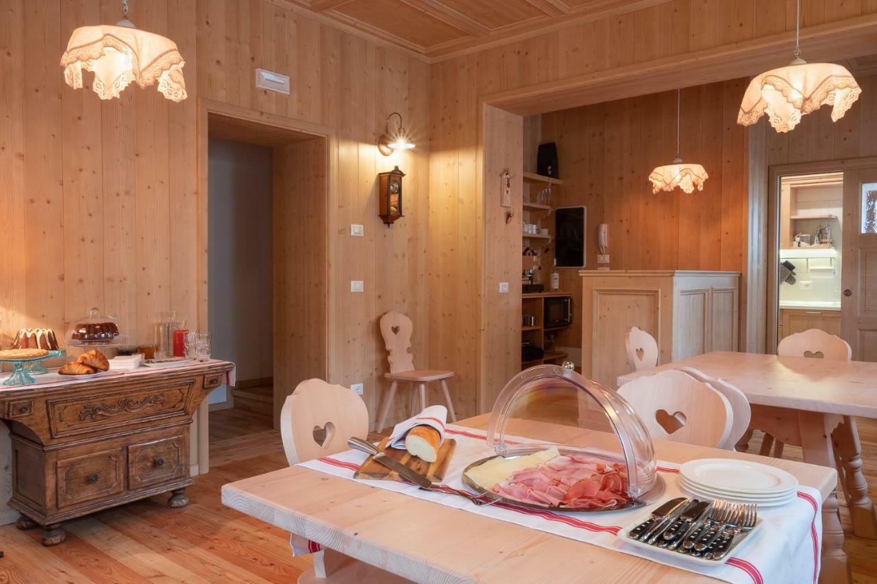 Alpedale Locanda オヴァーロ エクステリア 写真